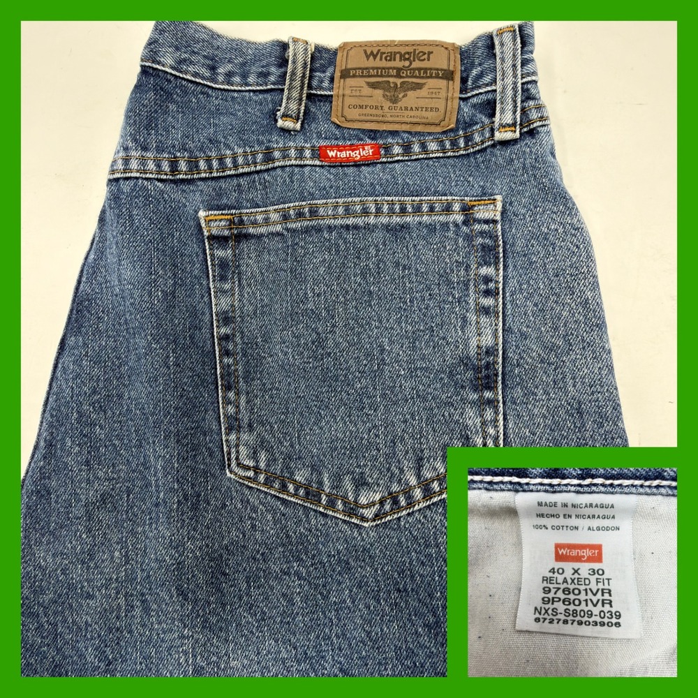 Wrangler Jeans Mens 40x30 Blue Relaxed Fit Premium Quality Denim Stonewash Work
